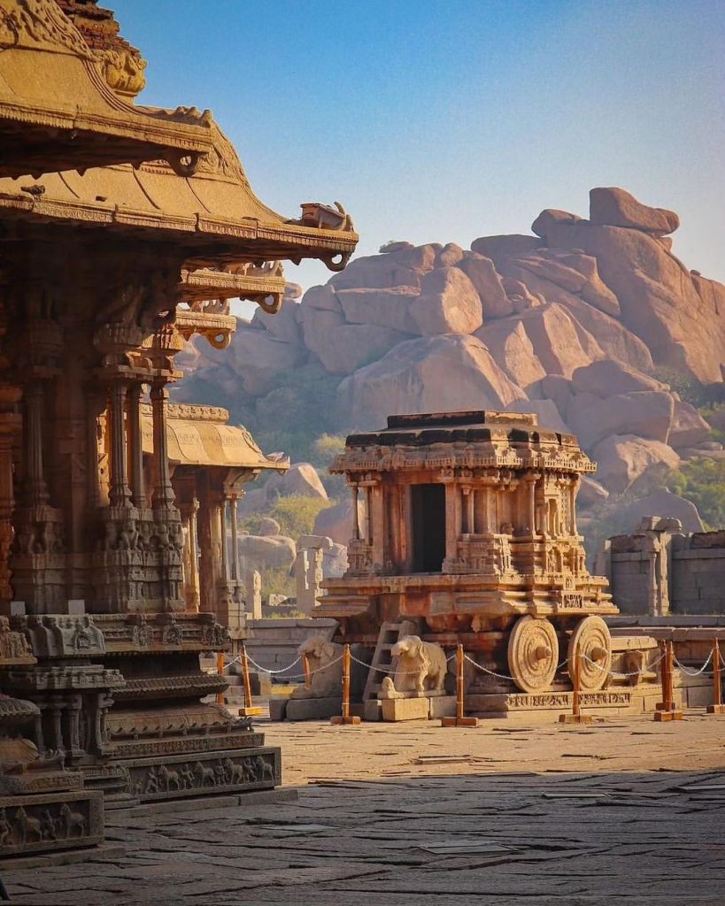 hampi trek, Historical Places In Karnataka