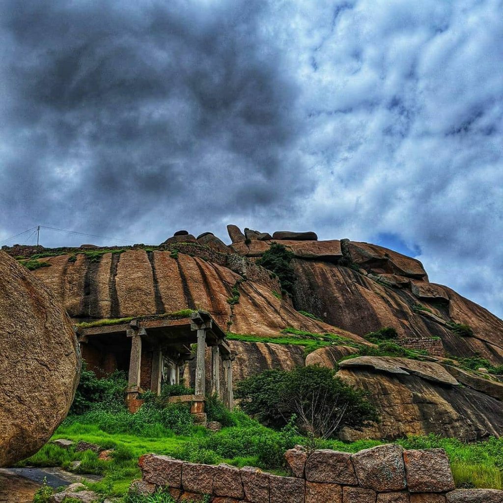 Nijagal Betta ruins