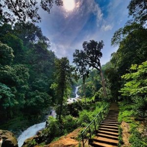 Iruppu Falls