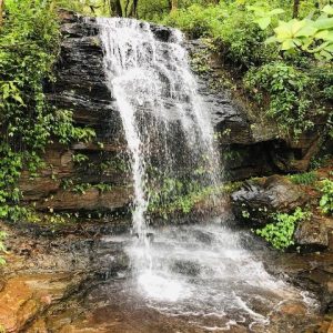 shanthi falls kemmangundi